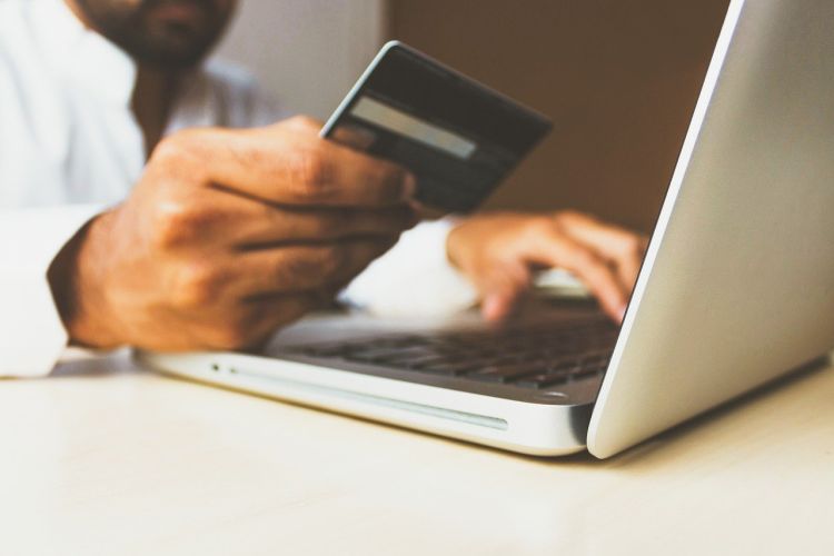 Banki ostrzegają: Dziś rano nie zapłacisz kartą i online, Pixabay