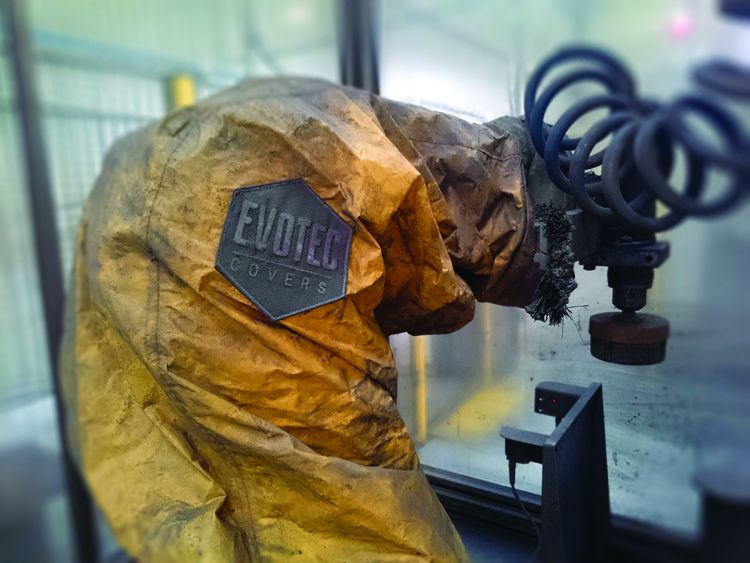 EVO_dust: ochrona robotów przed szkodliwymi czynnikami występującymi w procesach produkcyjnych, 