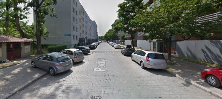 Wrocław: Zakaz parkowania na Przedmieściu Świdnickim. Miasto wdraża płatną strefę, Google Maps