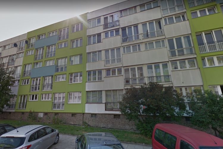 Wrocław usuwa azbest. Rakotwórczy materiał mamy w budynkach i na działkach [38 MIEJSC], Google Maps