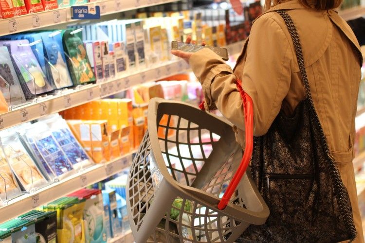 Wyjątkowa akcja we Wrocławiu: zrób zakupy w drogerii, zyski zostaną przekazane potrzebującym, Jakub Jurek