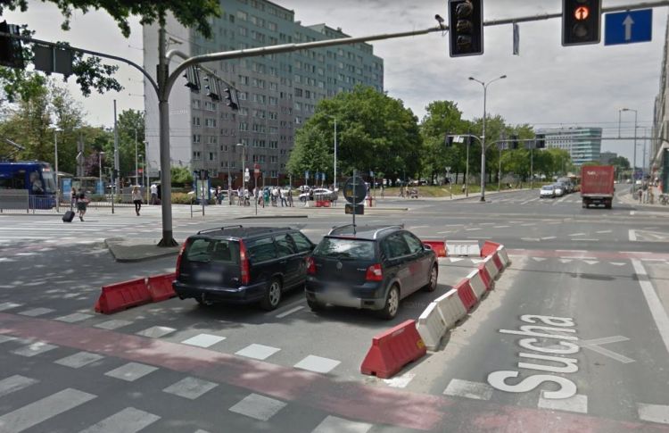 Wrocławscy mistrzowie parkowania przyłapani przez kamery Google, 