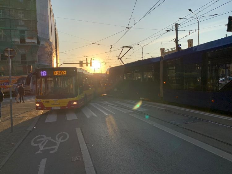 Wrocław: Tramwaj zderzył się z autobusem przy Dworcu Głównym, Hubert Nikiel