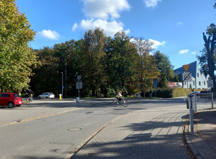Wrocław: Nowa inwestycja dla pieszych i rowerzystów. Wygodniej na dwóch osiedlach, ZDiUM