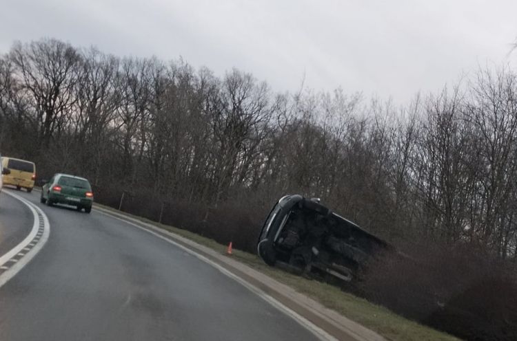 Wrocław: Wypadek na ul. Królewieckiej. Jedna osoba ranna, Czytelniczka