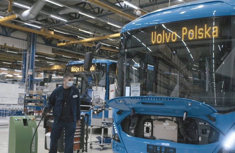Tak powstają autobusy z Volvo z Wrocławia. To już ich koniec, 
