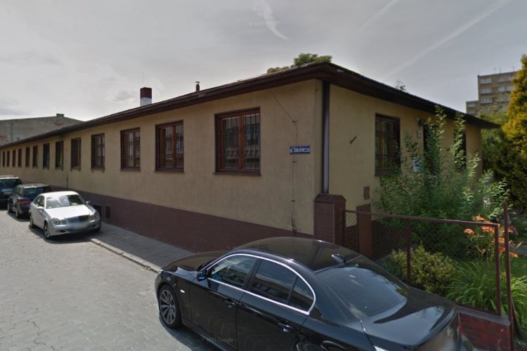 Wrocław: Pobyt w izbie wytrzeźwień będzie droższy. Tak zdecydowali radni, Google Maps