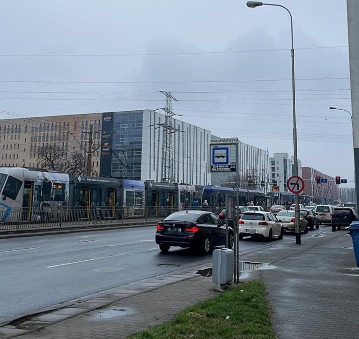 Wrocław: Na Legnickiej zepsuł się tramwaj, utrudnienia dla pasażerów MPK, Dominika Toporowska