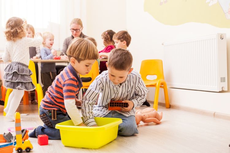 Wrocław: Czy w przedszkolach wystarczy miejsc dla dzieci z Polski i Ukrainy?, Adobe Stock