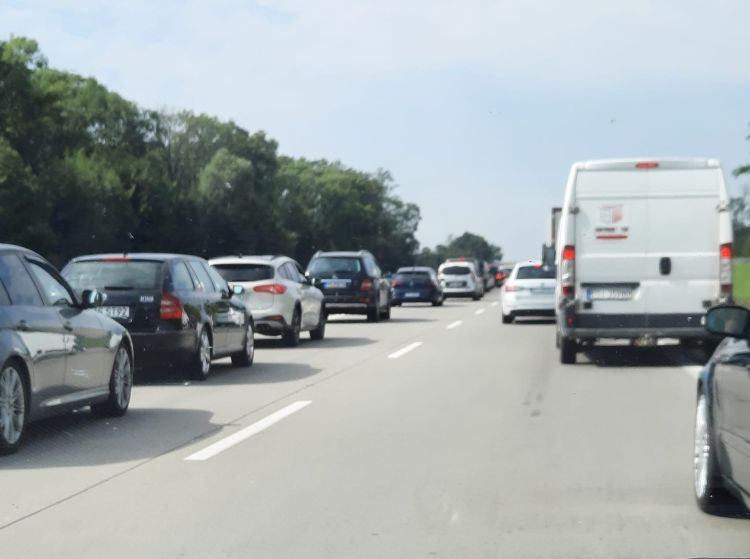 Wrocław: Karambol na autostradzie A4. Trzy osoby ranne, droga zablokowana, archiwum