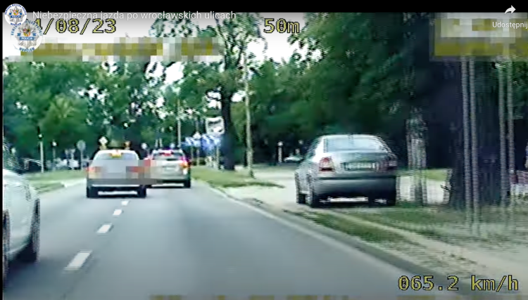Policja przerwała brawurową jazdę Ukraińca. Dostał 50 punktów [WIDEO], Komenda Miejska Policji we Wrocławiu/kadr z nagrania