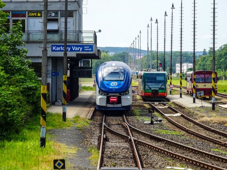Czeski pociąg zawiezie nas z Wrocławia nad morze i do Pragi, Pixabay