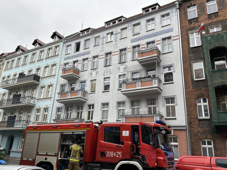 Wrocław: Pożar na Daszyńskiego. Paliło się remontowane mieszkanie, Askaniusz Polcyn