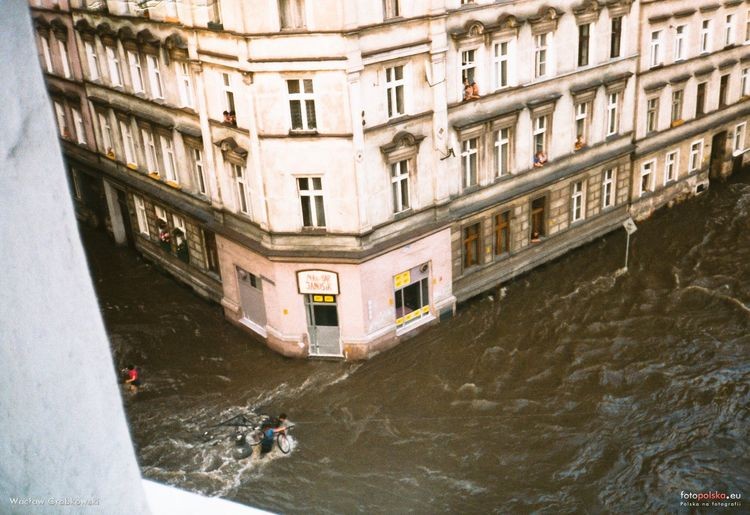 12 lipca 1997 wielka woda zalała Wrocław, Wacław Grabkowski/fotopolska.eu