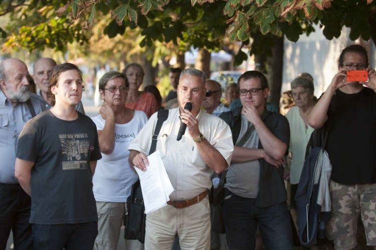 Mieszkańcy bloku przy Ślicznej walczą o prawa lokatorskie (ZOBACZ ZDJĘCIA Z PIKIETY), Damian Filipowski