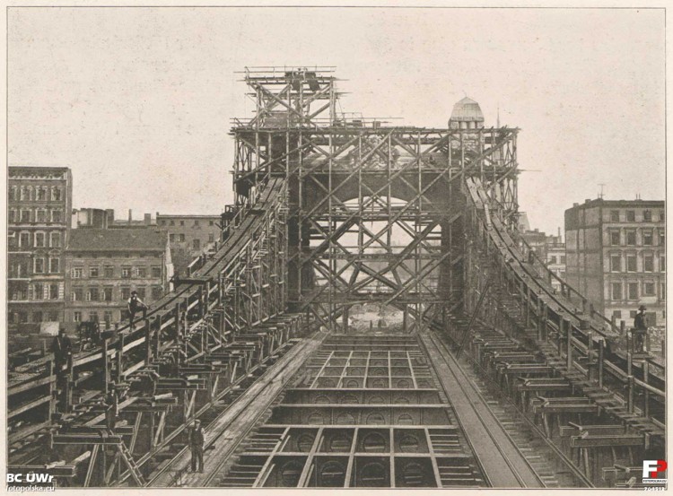 budowa die Kaiserbrücke in Breslau, czyli dzisiejszego Mostu Grunwaldzkiego we Wrocławiu, Fotopolska.eu