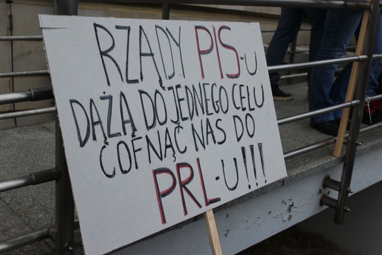 Strajk Obywatelski pod siedzibą wojewody [ZOBACZ ZDJĘCIA], Bartosz Senderek