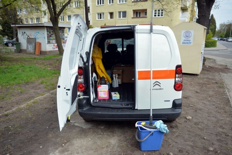Mobilna Grupa Sprzątająca zadba o czystość w pojazdach MPK [ZDJĘCIA], Wojciech Bolesta