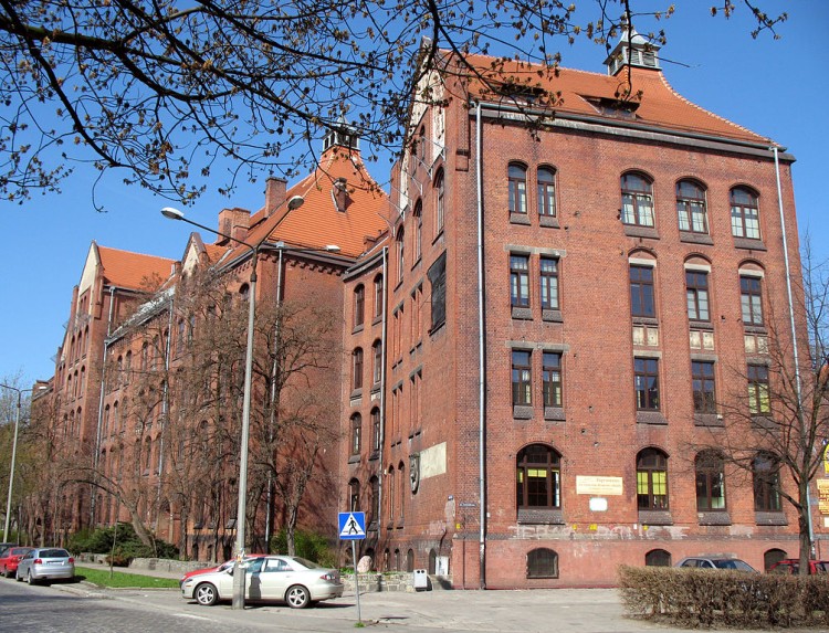 Wrocław dawniej i dziś: VII Liceum Ogólnokształcące, Masur, Wikipedia lic.PD