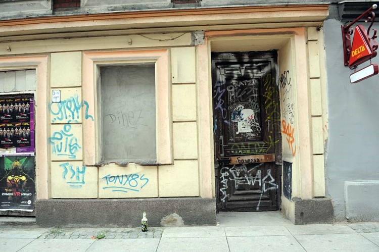Miasto próbuje się pozbyć lokatorów z kamienicy w centrum. „Jeden z nich w ogóle tam nie mieszkał” [ZDJĘCIA], Wojciech Bolesta