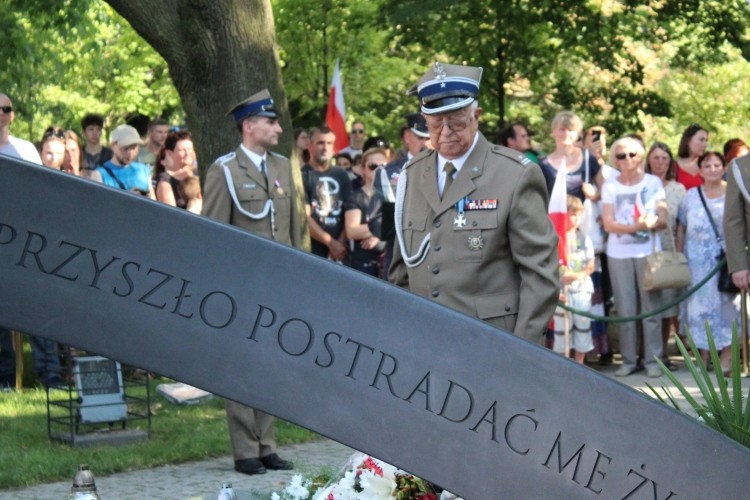 73. rocznica Powstania Warszawskiego - obchody pod pomnikiem rotmistrza Witolda Pileckiego, Paweł Prochowski