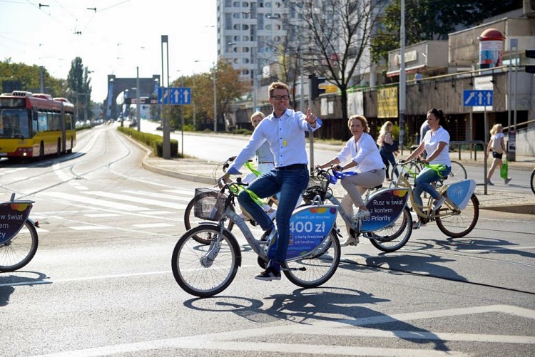 Prawie 200 rowerzystów wzięło udział we wtorkowym przejeździe przez Wrocław [ZDJĘCIA], Wojciech Bolesta