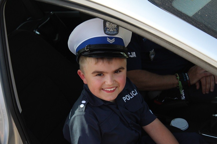 Policjanci spełnili marzenie 11-letniego Kacpra [ZDJĘCIA], Paweł Prochowski, Dolnośląska Policja