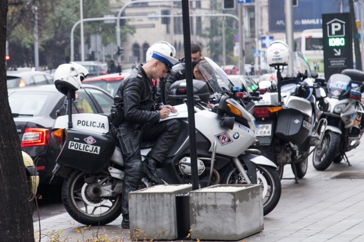 Zmiany na Suchej. Kierowcy jeżdżą „na pamięć”, a policja sypie mandatami [ZDJĘCIA], Magda Pasiewicz