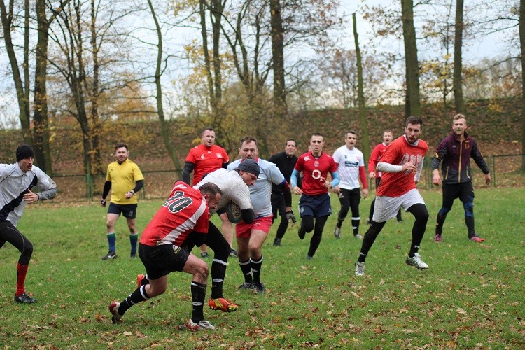 Rugby z wąsem w Parku Biskupińskim, Paweł Prochowski