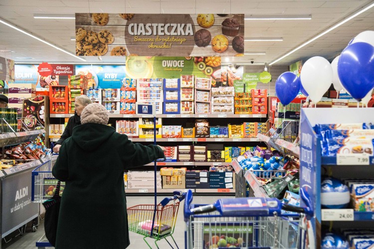 Nowy supermarket przy ul. Obornickiej już czynny, Magda Pasiewicz