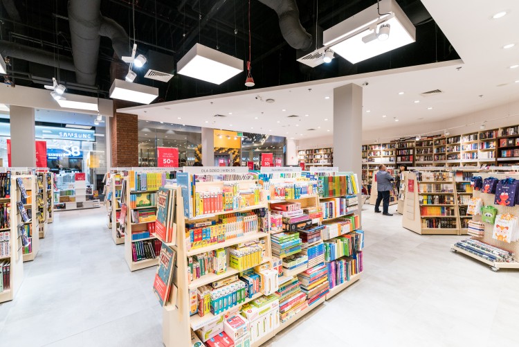W Magnolii działa nowa księgarnia. Drugą książkę kupimy o połowę taniej [ZDJĘCIA], mat. pras.