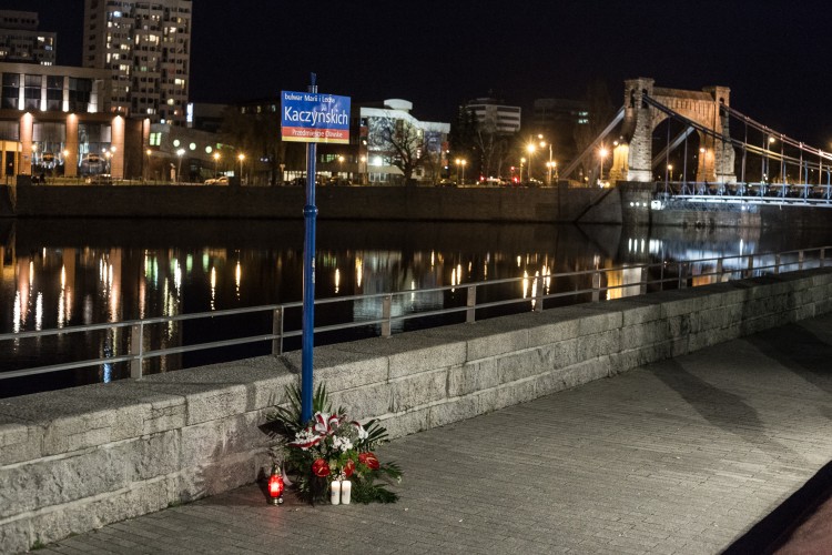 Wrocław uczcił pamięć ofiar katastrofy smoleńskiej [ZDJĘCIA], Magda Pasiewicz