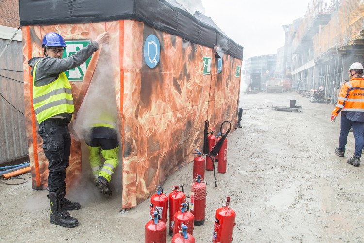Ćwiczenia przeciwpożarowe na placu Nowy Targ, Magda Pasiewicz