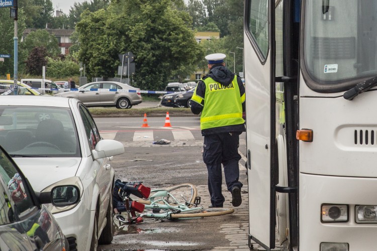 Zginęła rowerzystka potrącona przez autobus. Jej dziecko trafiło do szpitala, Magda Pasiewicz