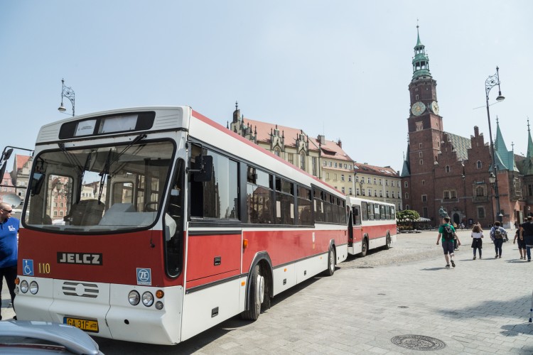 Wrocław ma ulicę Brzezińskiego i rondo 4 czerwca. Otworzył je Lech Wałęsa, Magda Pasiewicz