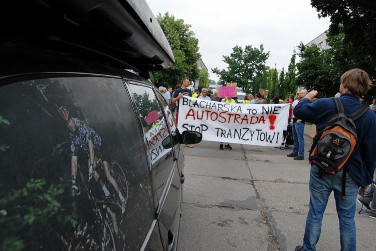 Protest na Grabiszynku. Mieszkańcy na godzinę zablokowali ulicę prowadzącą do dwóch szkół [ZDJĘCIA], Bartosz Senderek