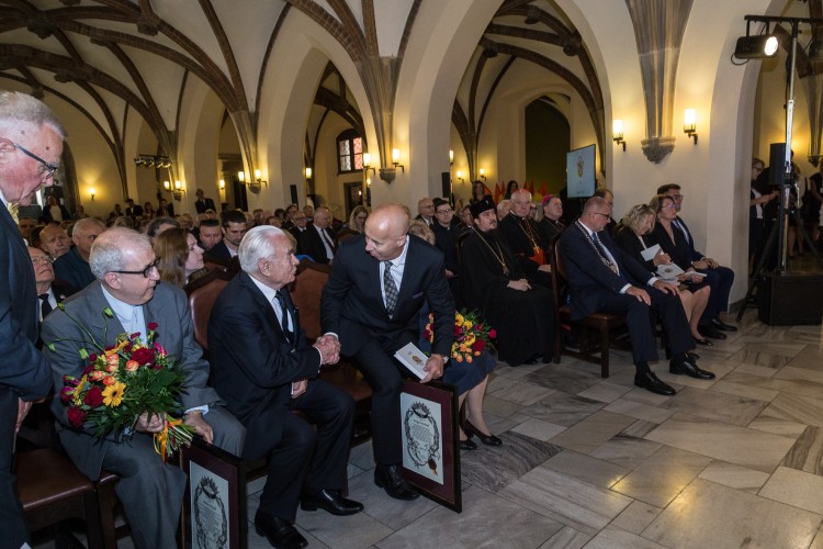 Dwóm osobom przyznano tytuł Honorowego Obywatela Wrocławia, Magda Pasiewicz