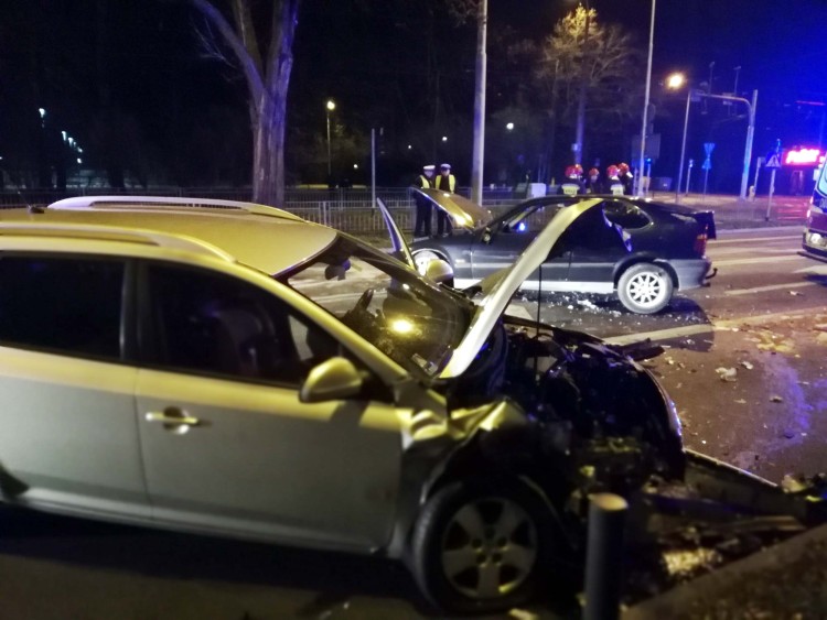Czołowe zderzenie dwóch samochodów na Wróblewskiego, Paweł Prochowski