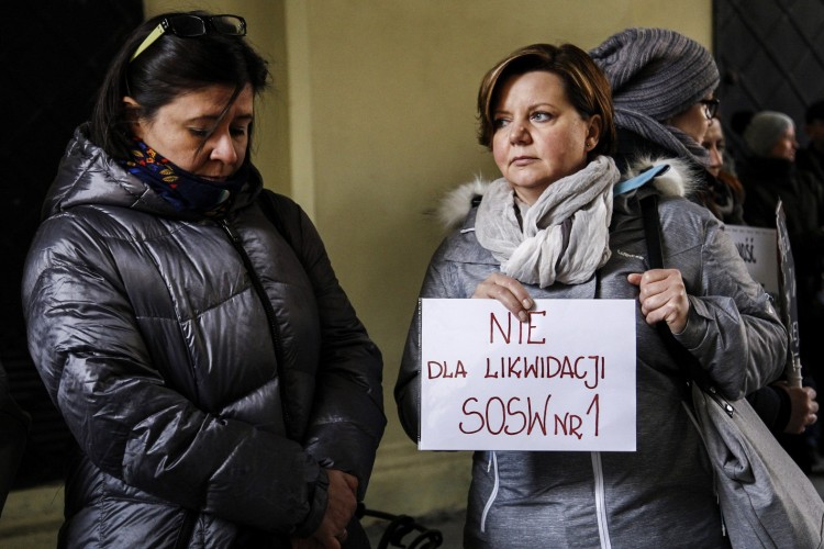 Rodzice dzieci niepełnosprawnych protestowali przed Ratuszem [ZDJĘCIA], Magda Pasiewicz