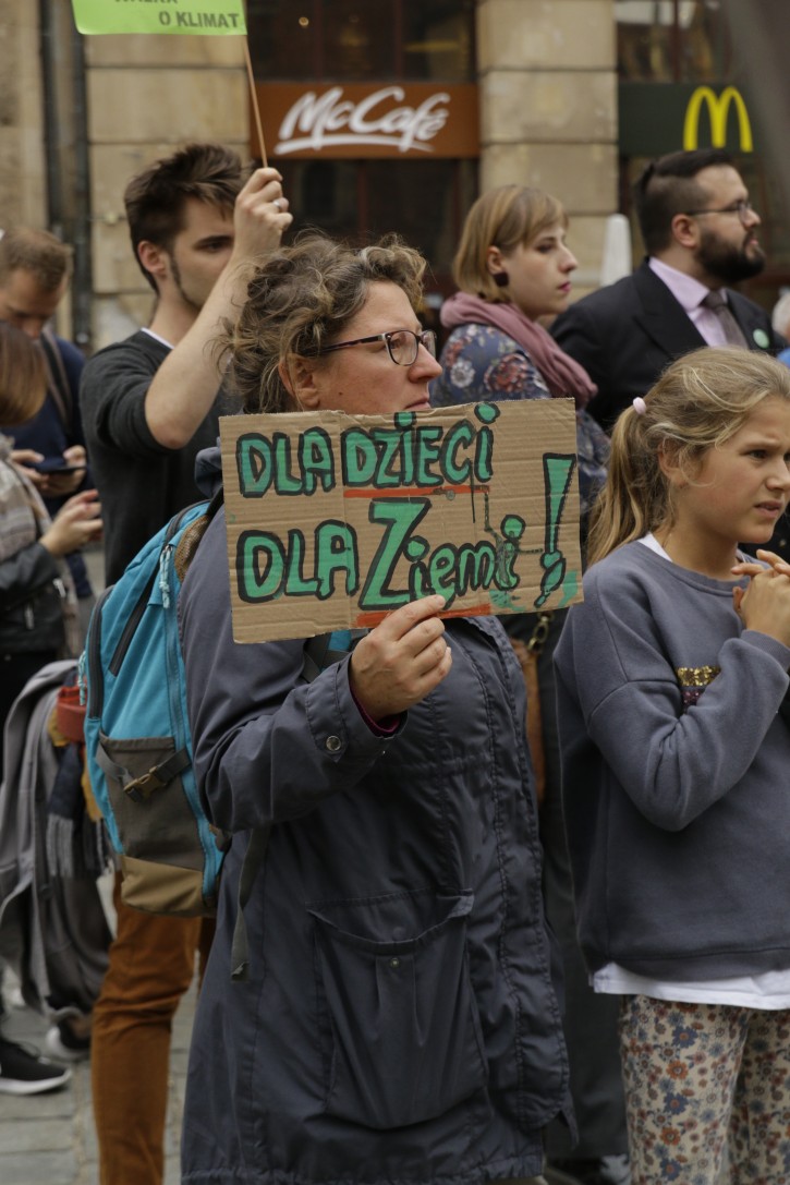 Aktywiści: „Dolny Śląsk jest gotowy na alarm smogowy i klimatyczny” [ZDJĘCIA], Klaudia Janczura