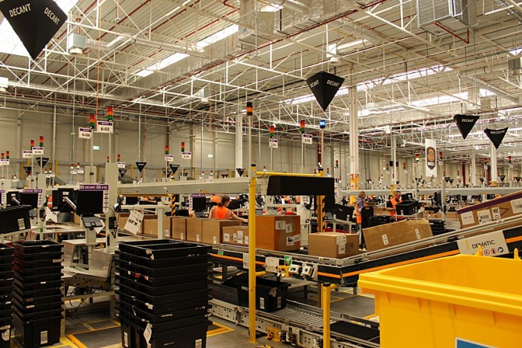 Amazon otworzył nowe centrum logistyczne na Dolnym Śląsku [ZDJĘCIA], bas, dart
