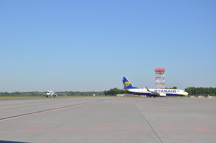 Powrót samolotów pasażerskich na wrocławskie lotnisko. Pierwsze lądowanie i start [ZDJĘCIA], Marta Gołębiowska