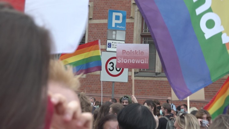 Tęczowy protest pod komendą. LGBT wsparł wiceprezydent Wrocławia [ZDJĘCIA], Karolina Stachera