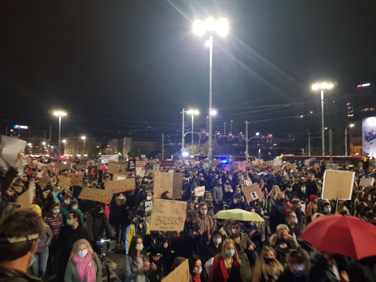 Strajk Kobiet. Środowe protesty we Wrocławiu, ah