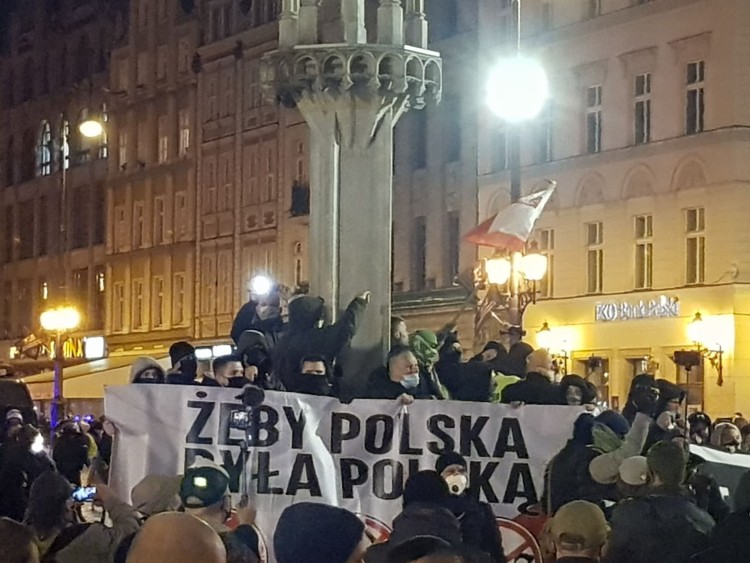 Marsz Niepodległości we Wrocławiu przyjmie formę spontanicznego spaceru, ah