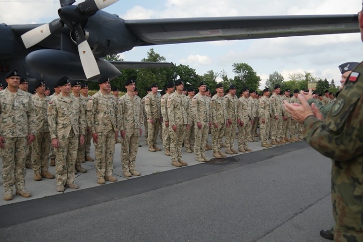 Polscy żołnierze wrócili z Afganistanu [ZDJĘCIA], Jakub Jurek
