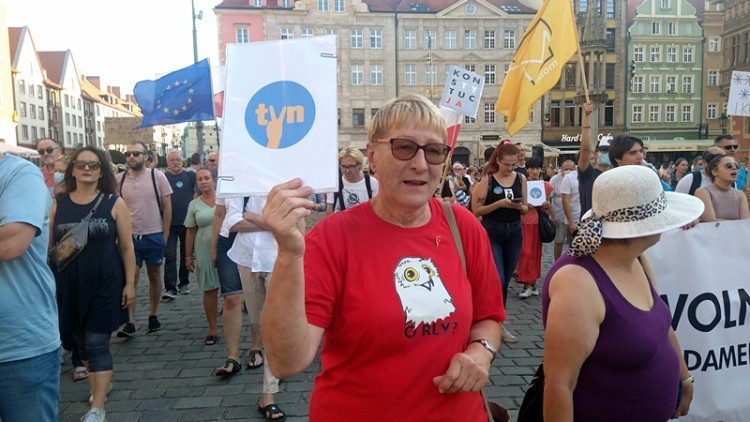 Protest w obronie TVN-u we Wrocławiu [ZDJĘCIA], Andrzej Borek
