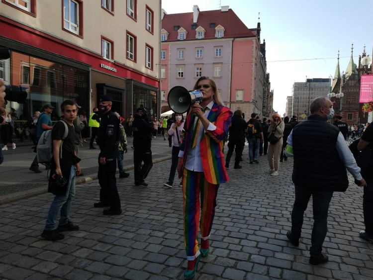 Wrocławski Marsz Równości przeszedł przez miasto [ZDJĘCIA], mgo