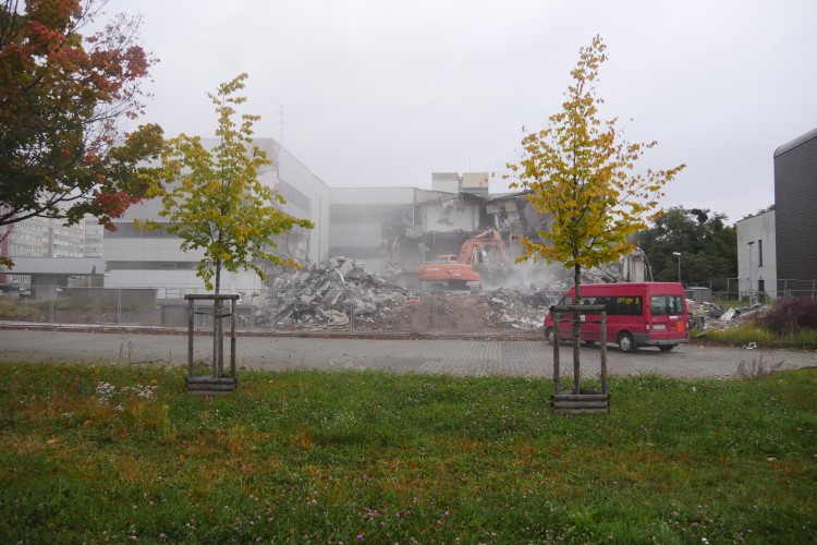 Demolka w centrum Wrocławia. Znika budynek, będą mieszkania na wynajem [ZDJĘCIA], Jakub Jurek