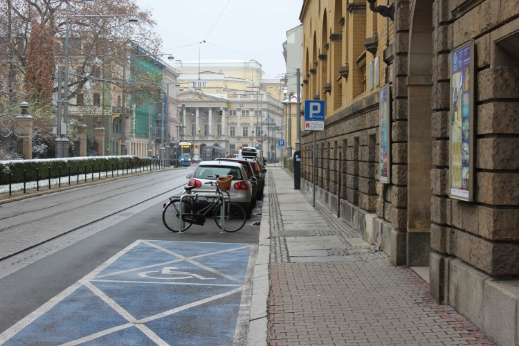 Nowa droga rowerowa w centrum Wrocławia. Miasto szuka projektanta [ZDJĘCIA], Jakub Jurek